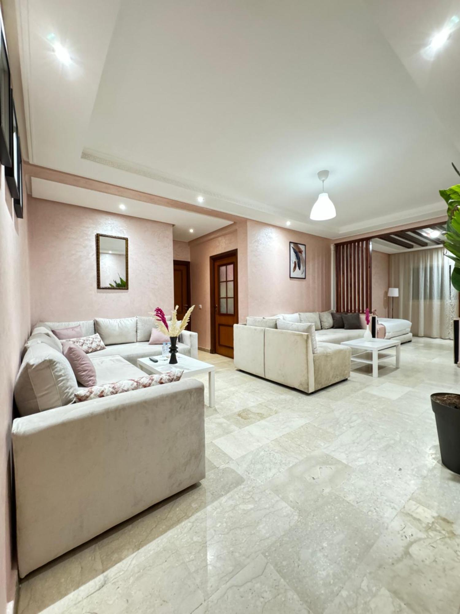 Suitouiss - Agdal 2 - Appartement A 2 Minutes De La Gare De Train Tgv Rabat Extérieur photo