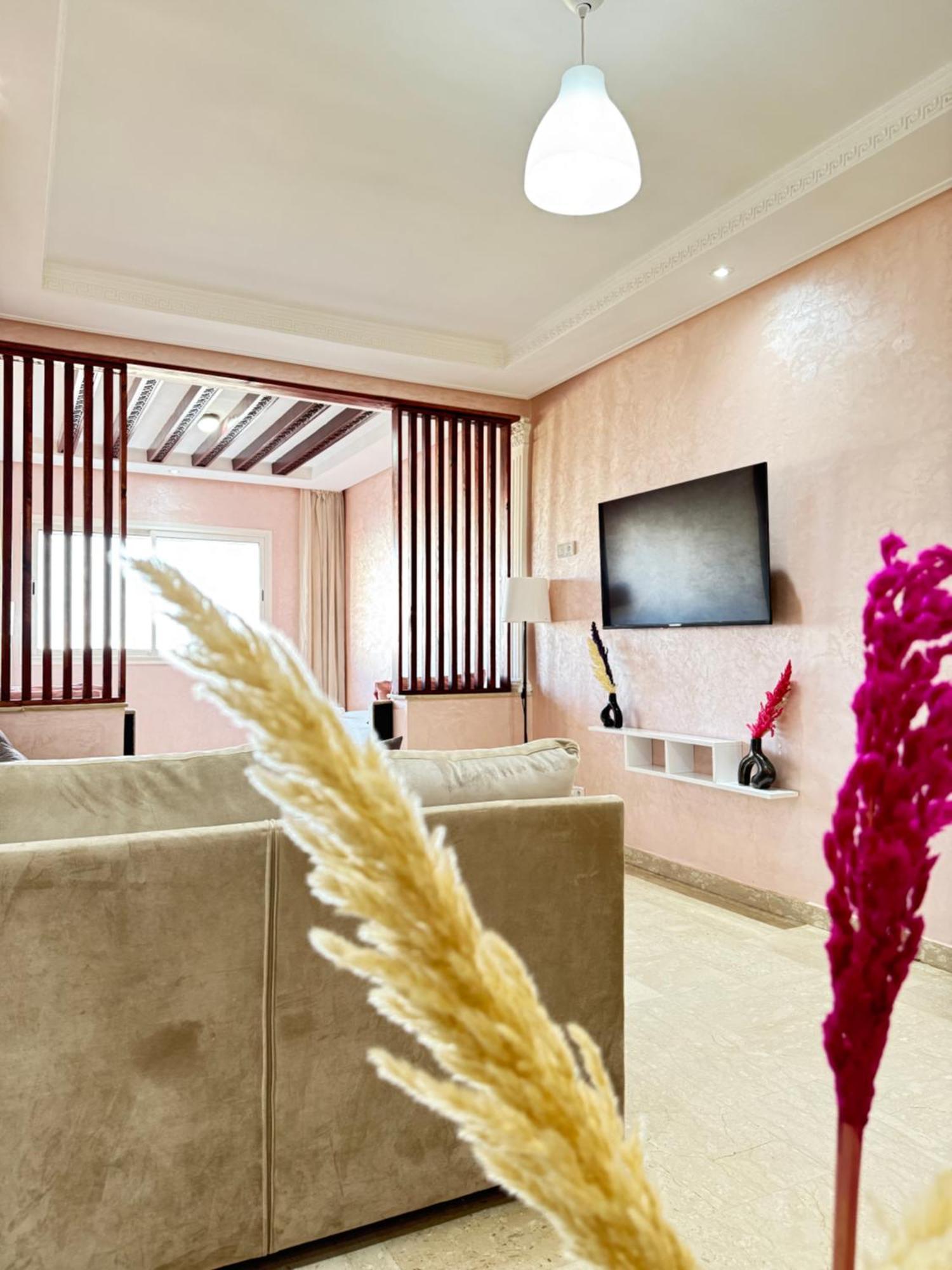 Suitouiss - Agdal 2 - Appartement A 2 Minutes De La Gare De Train Tgv Rabat Extérieur photo